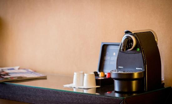 cafetiere nespresso bordeaux