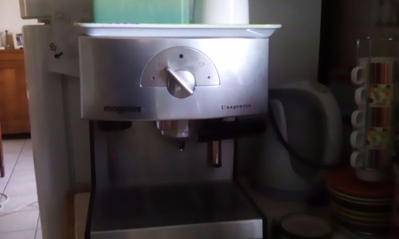 cafetiere nespresso magimix ne coule plus