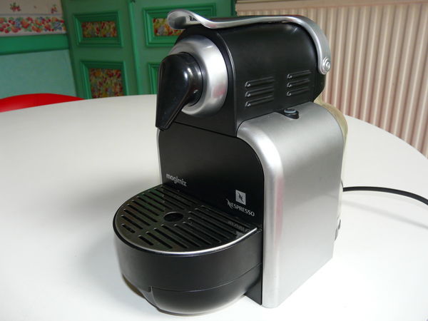 cafetiere nespresso occasion