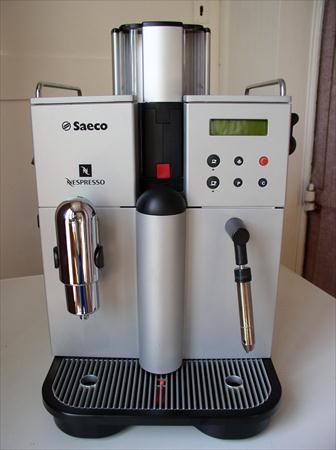 cafetiere nespresso saeco