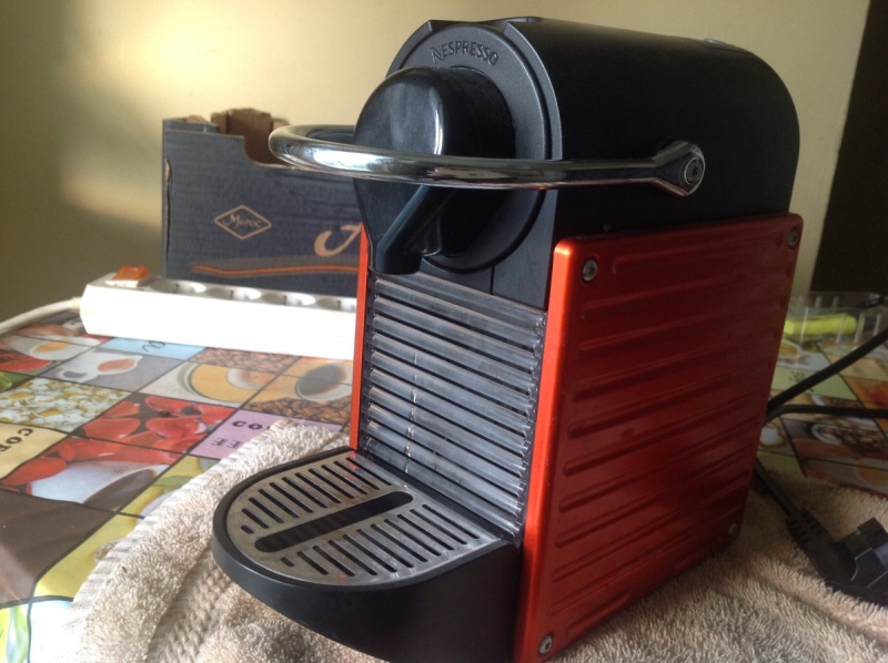 cafetiere nespresso u qui clignote