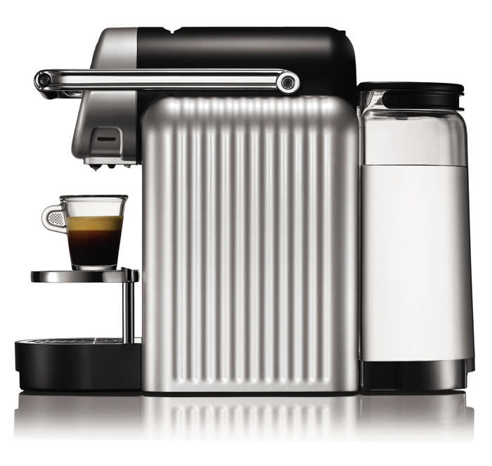 cafetiere nespresso zenius